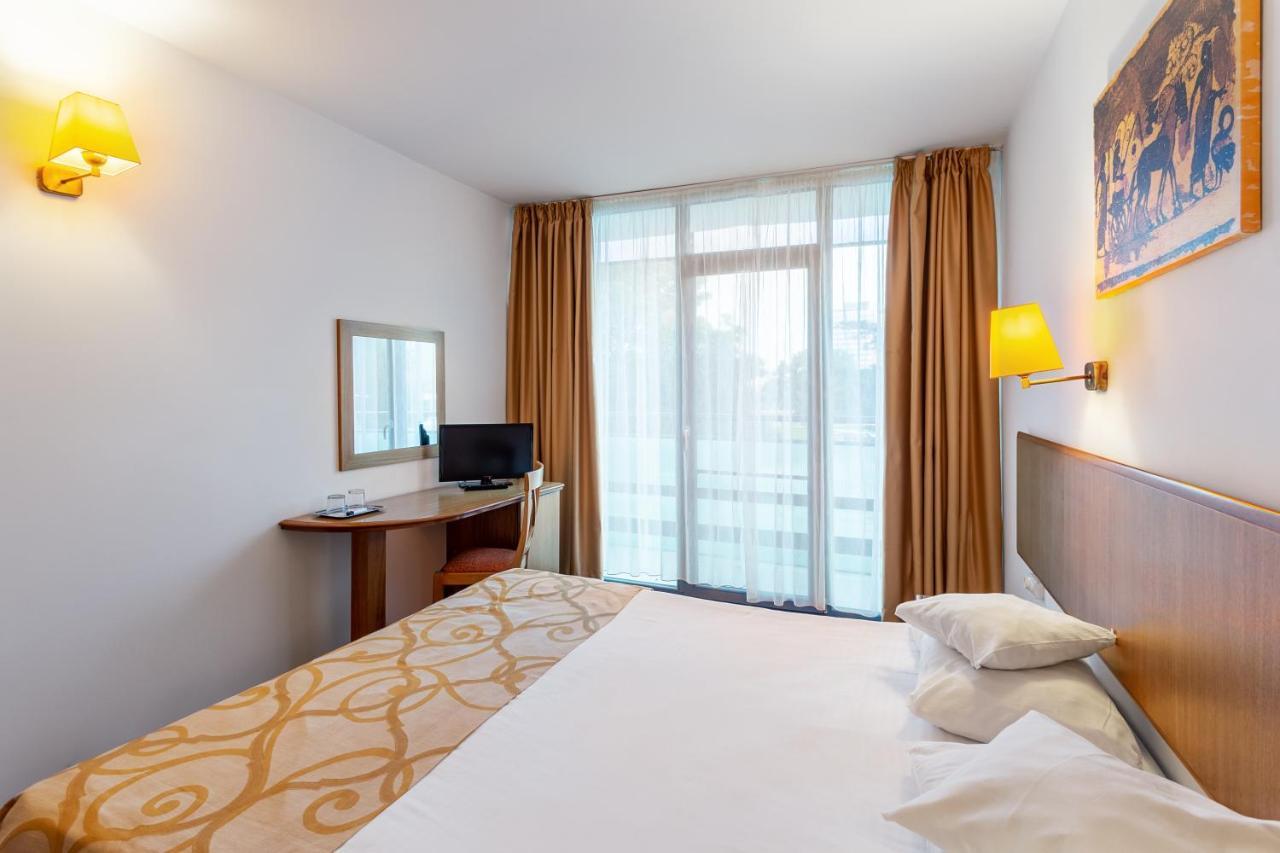 Hotel Cleopatra Saturn Eksteriør bilde