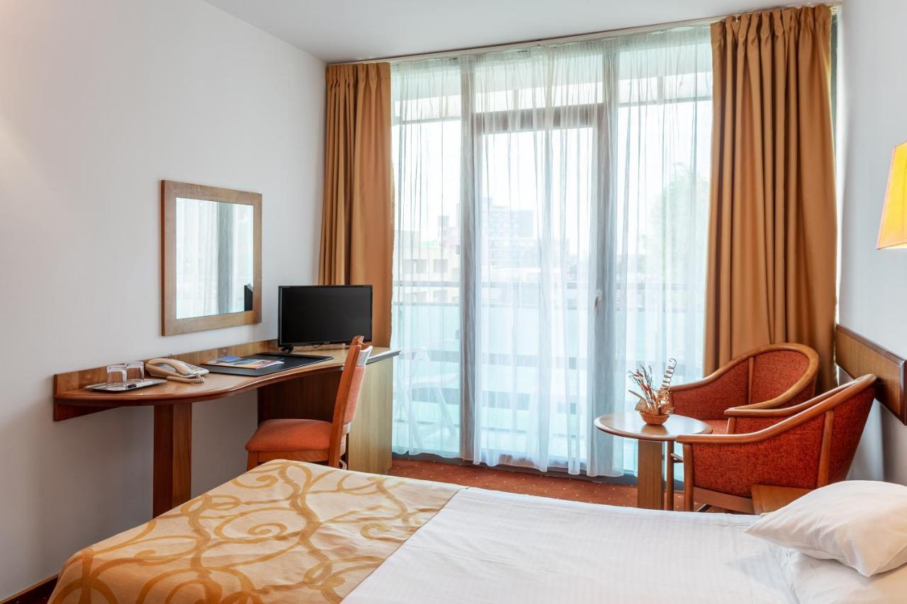 Hotel Cleopatra Saturn Eksteriør bilde