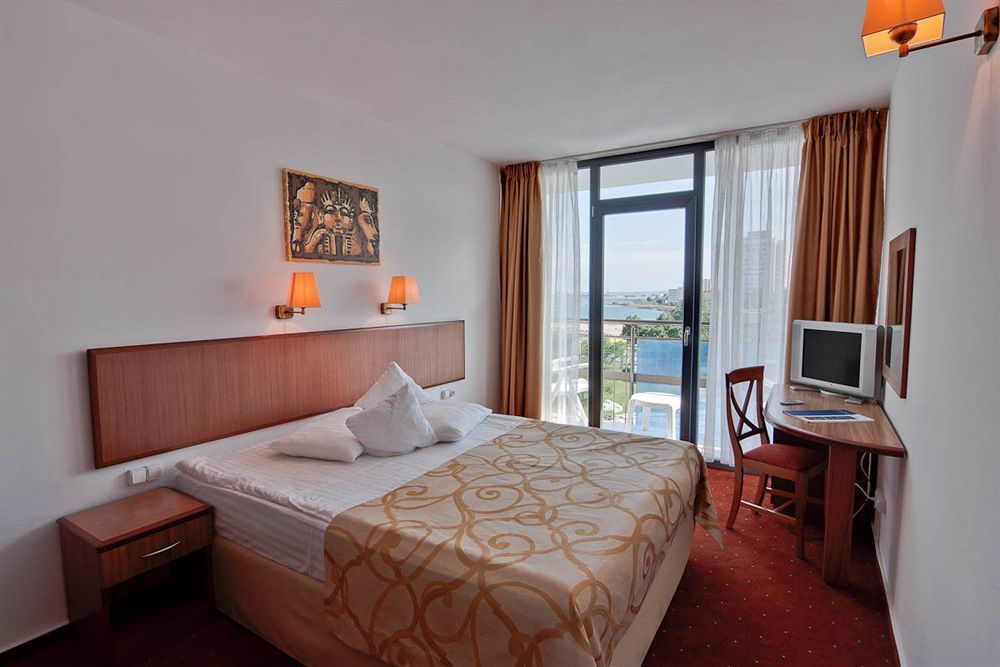 Hotel Cleopatra Saturn Eksteriør bilde