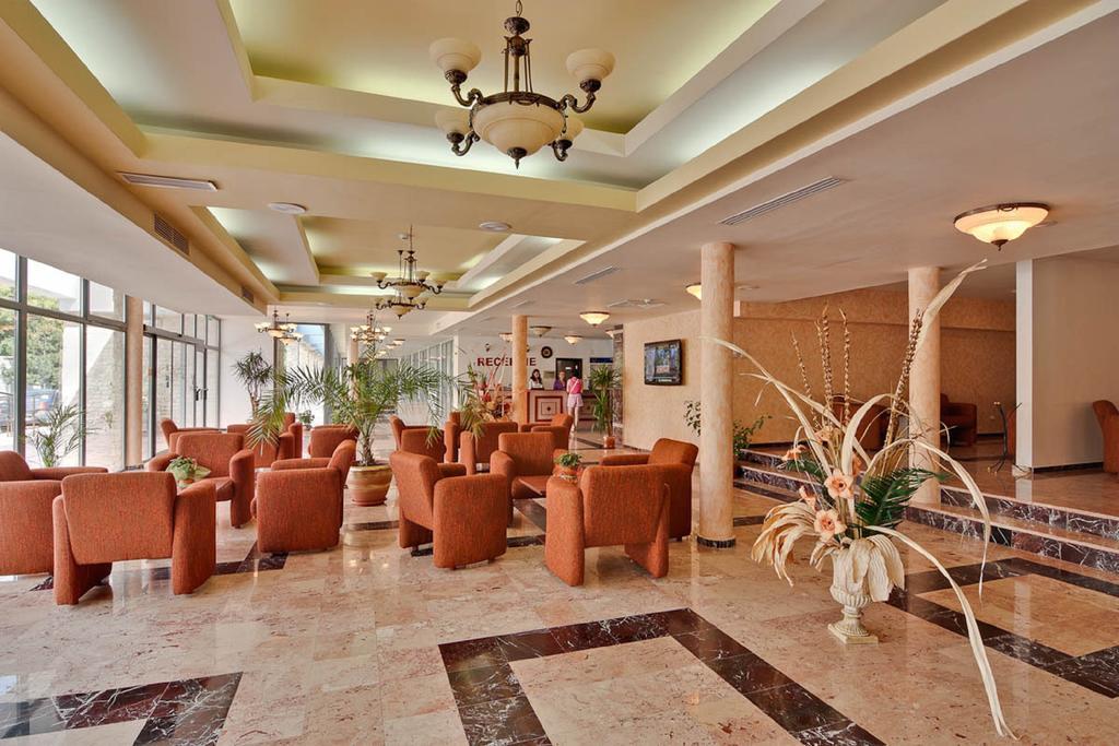 Hotel Cleopatra Saturn Eksteriør bilde